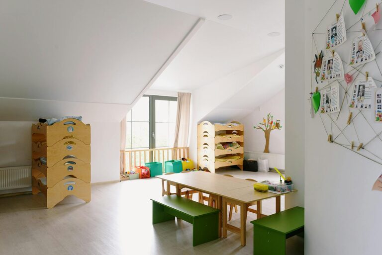 Easy Tips for Keeping Kids’ Art Organized and Clutter-Free